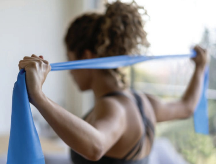 woman using repbands